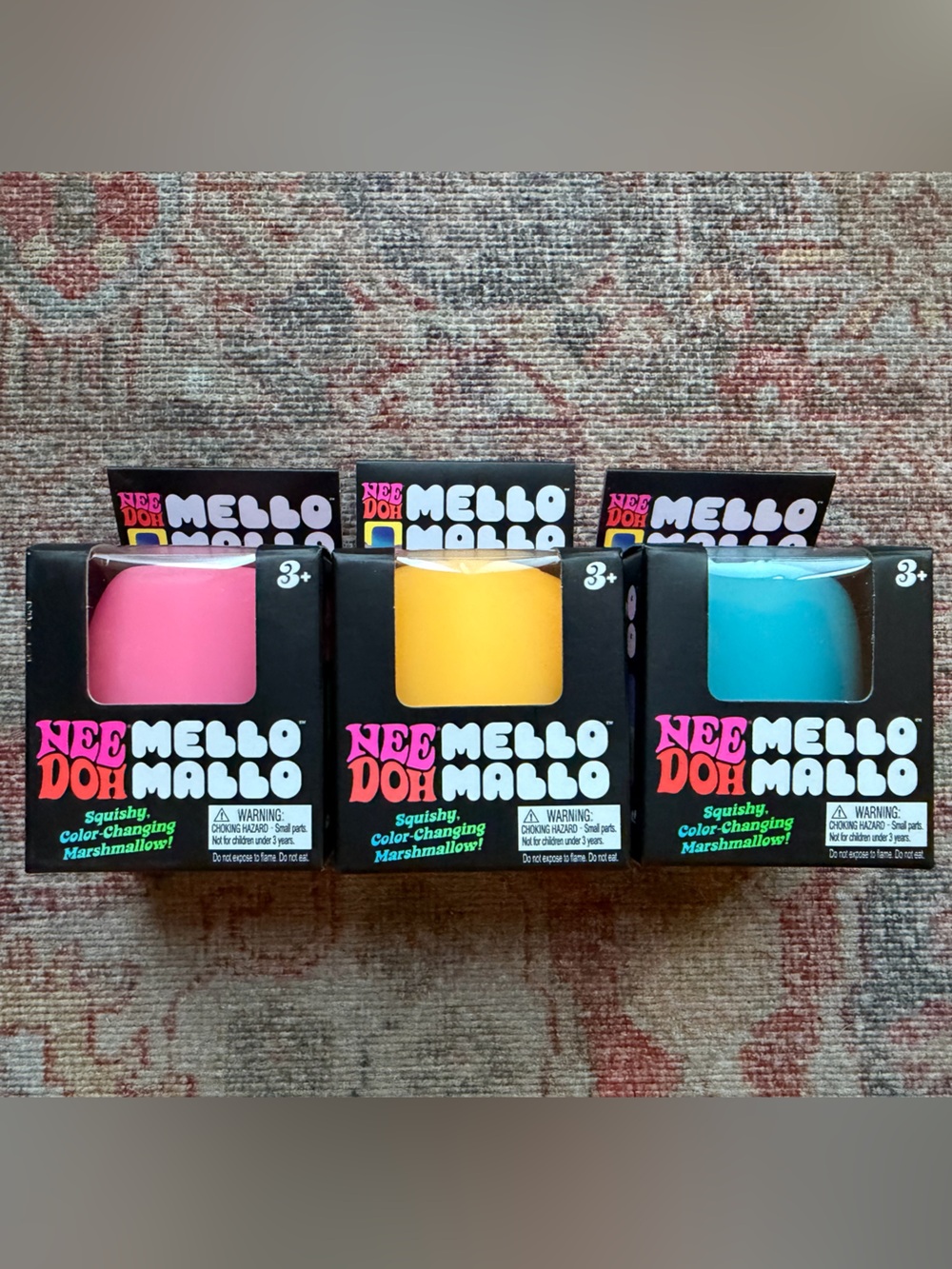 NeeDoh MelloMallo Color-Changing Marshmallow Set of 3 - Pink, Yellow, Blue